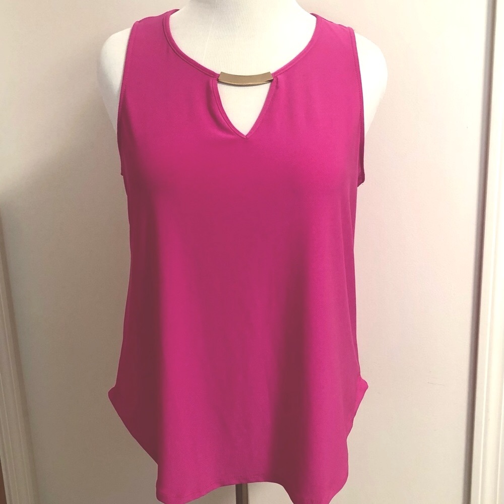 Sleeveless Magenta Top